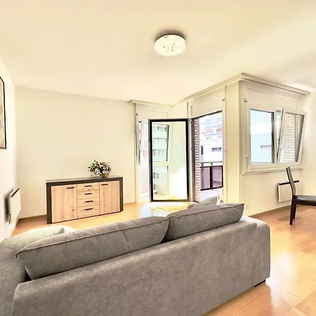 Imbarcadero - Happy * Locarno