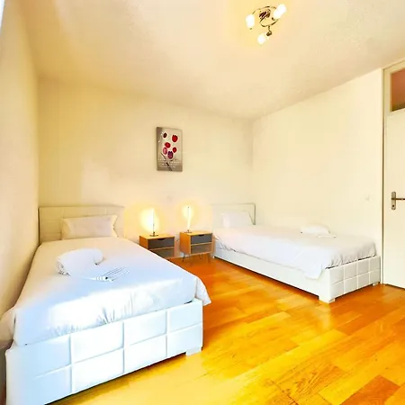 Imbarcadero - Happy *