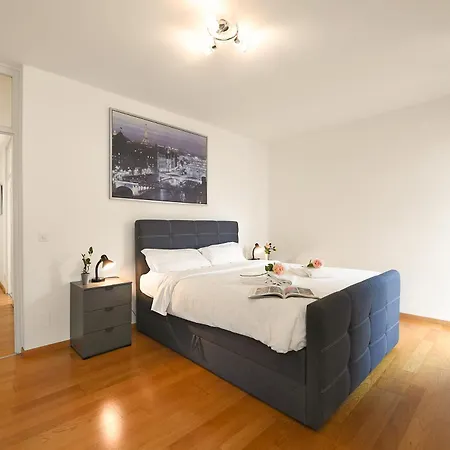 Imbarcadero - Happy *