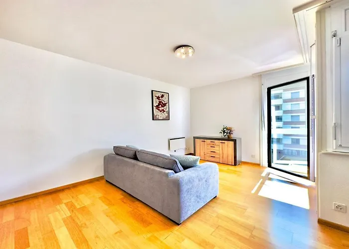 Imbarcadero - Happy * 로카르노