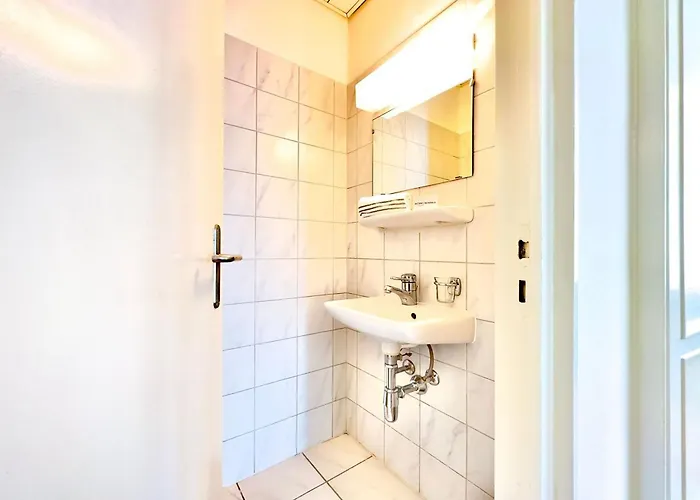 Imbarcadero - Happy * 로카르노