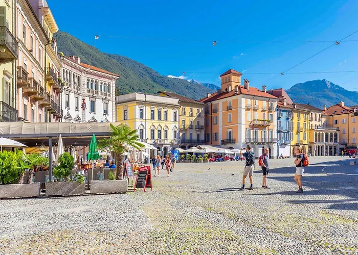 Imbarcadero - Happy 로카르노