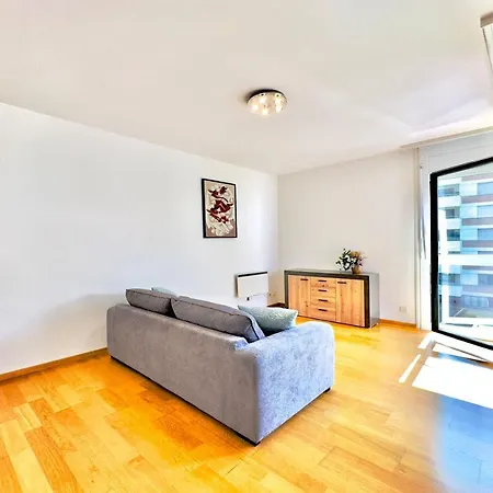 Imbarcadero - Happy * Locarno